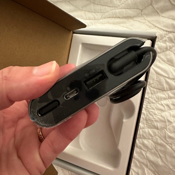 Dell Portable power on the go. Model PW7018LC - Picture 4 of 8